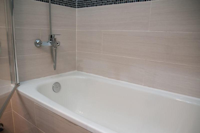 Acuario Shared Flat Piso Compartido Est Partage الشقة مشتركة Apartment Benalmádena Exterior photo